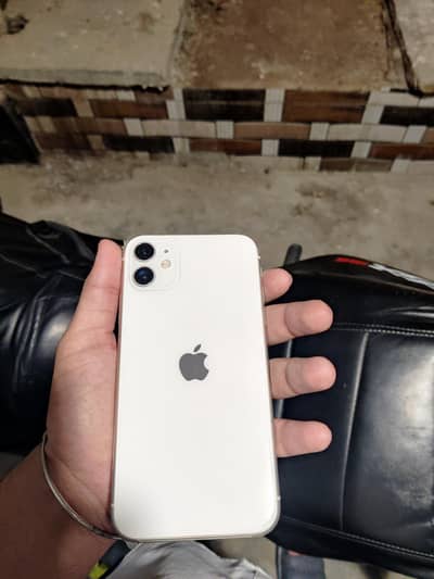 Apple iPhone 11