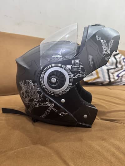 FLIPUP HELMET