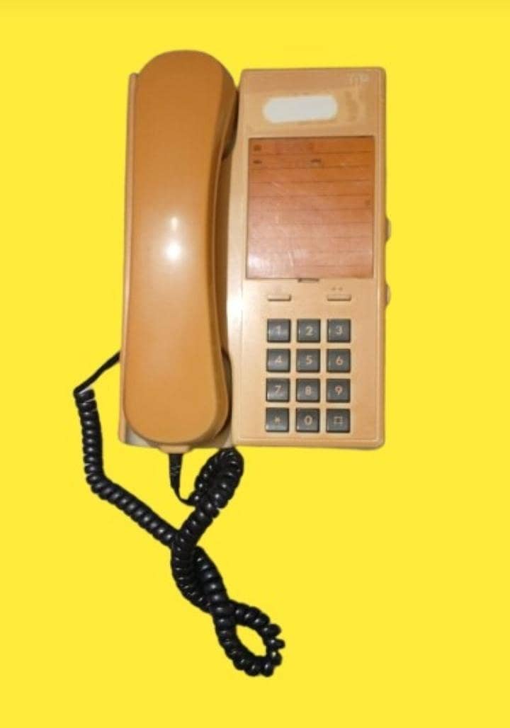 Telephone set 3