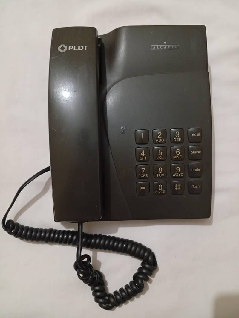 Telephone set 16