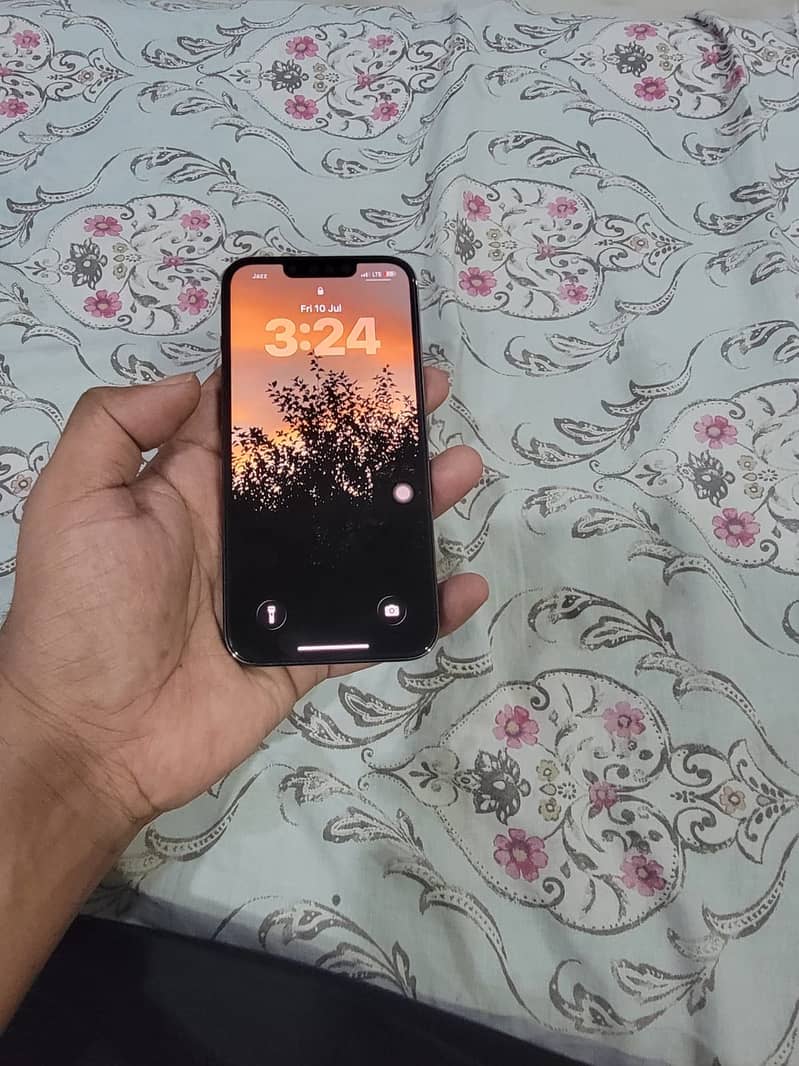 Apple iPhone 13 Pro 5