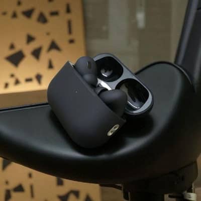 Pro 2 black colour | Wireless Bluetooth earpods