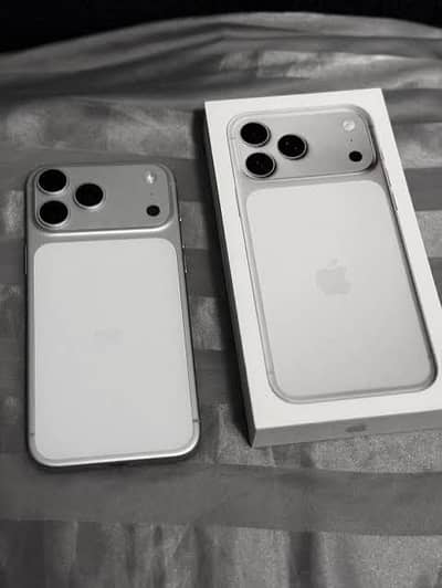 iPhone 17 Pro Max(factory unlocked)