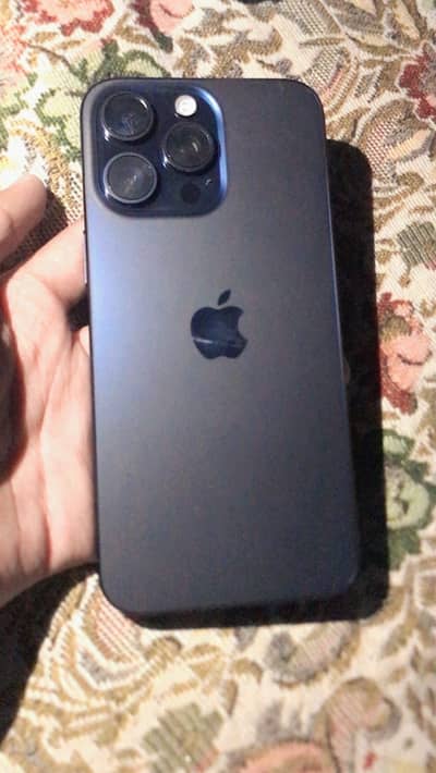 Apple iPhone 15 Pro Max
