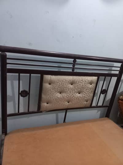 iron bed