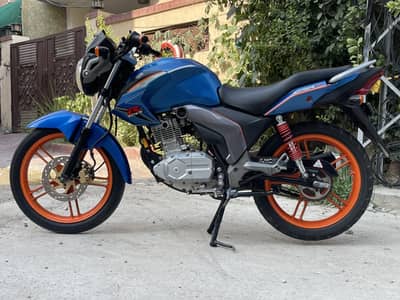 Yamaha YBR 125G 2015