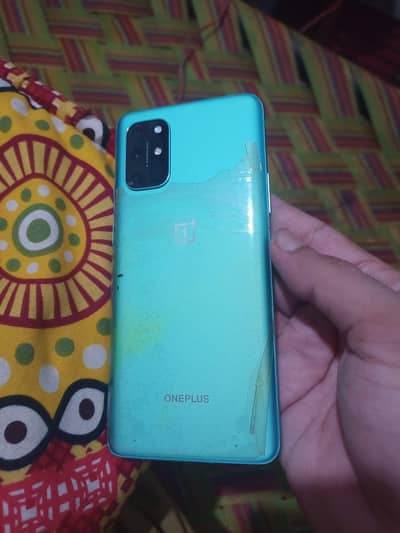 one plus 8t pta prof 12+4gb Ram 256 rom 5g