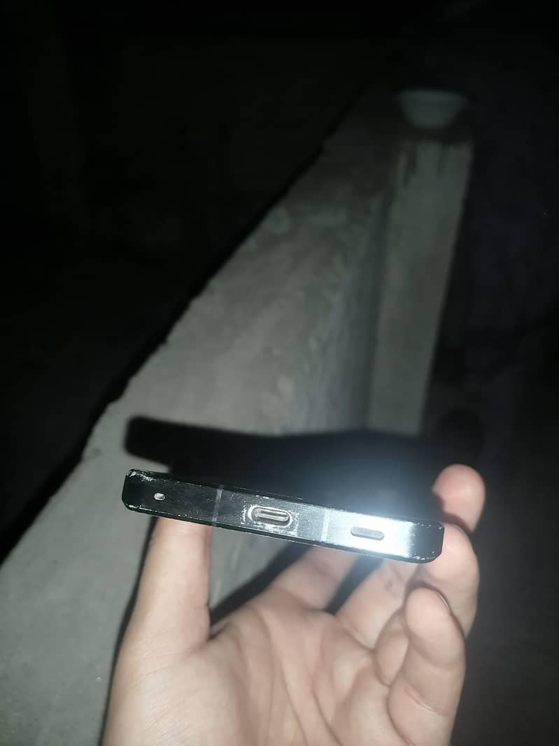 Sharp Aquos R7 2
