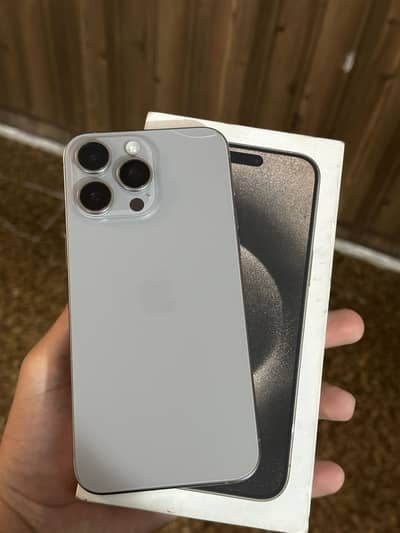 Apple iPhone 15 Pro Max