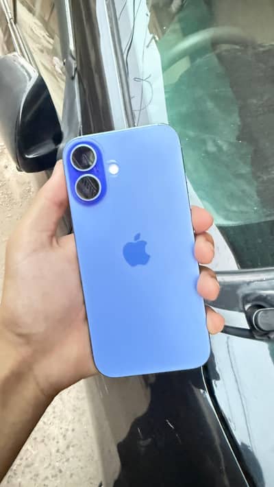 Apple iPhone 16