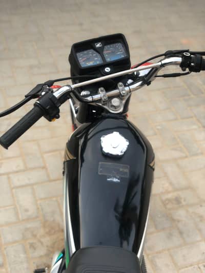 CG 125 2022/23 black Hyderabad
