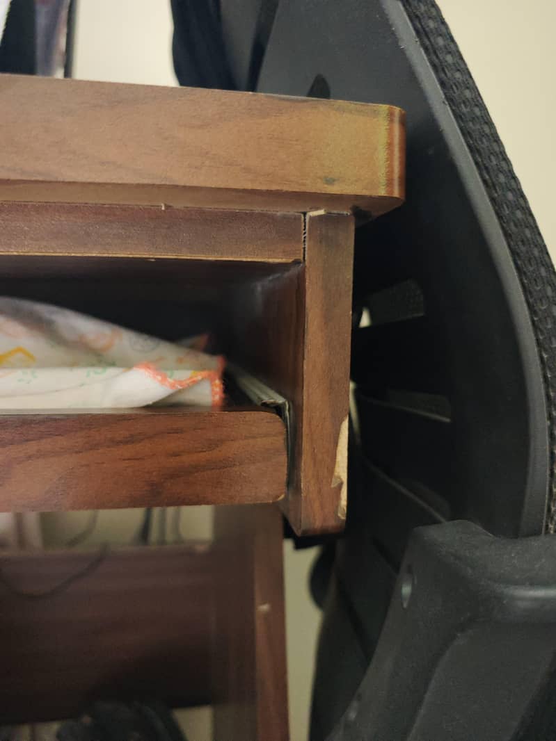 Computer Table 1