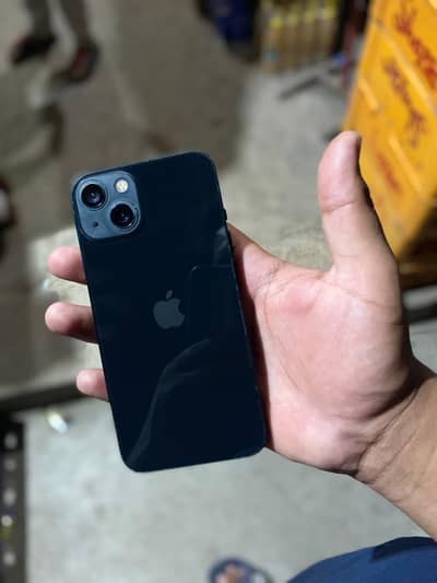 *iPhone 13 128GB - Waterpack - Battery Health 92% - 10/10 Condition*