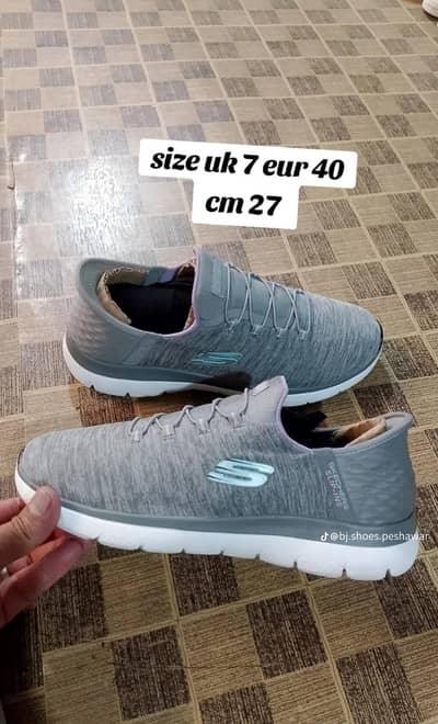 Skechers Slip-Ins UK 7 Brand New