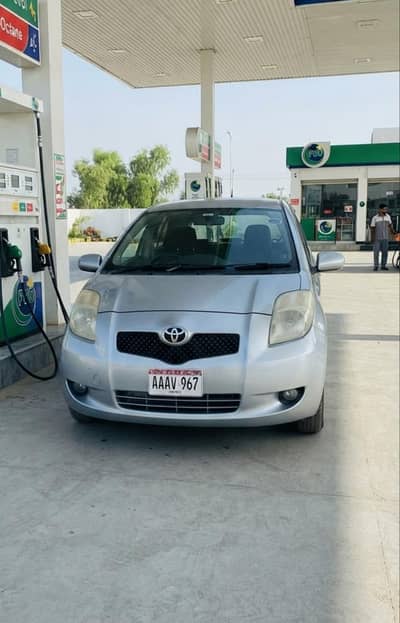 Toyota Vitz 2006