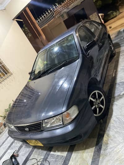 Nissan Sunny 1998