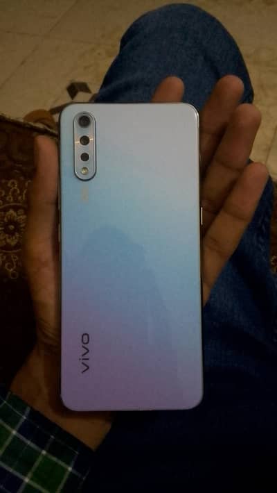 Vivo S1
