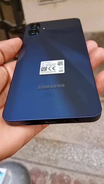 Samsung Mobile A06