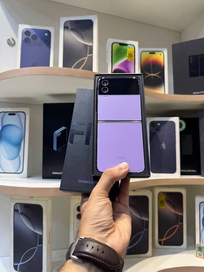 Samsung Z Flip 4