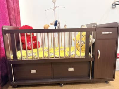 Baby cot