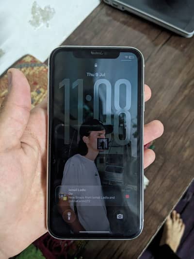Apple iPhone 11