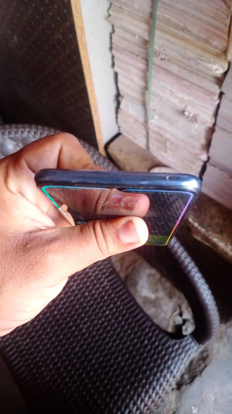Vivo V21e 5
