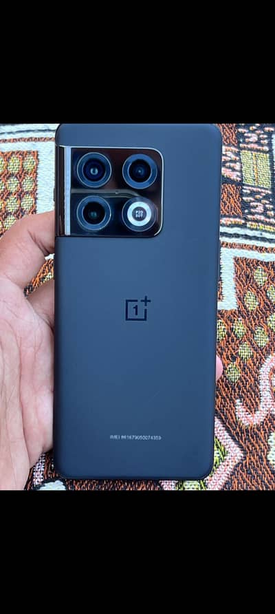One Plus 10 Pro