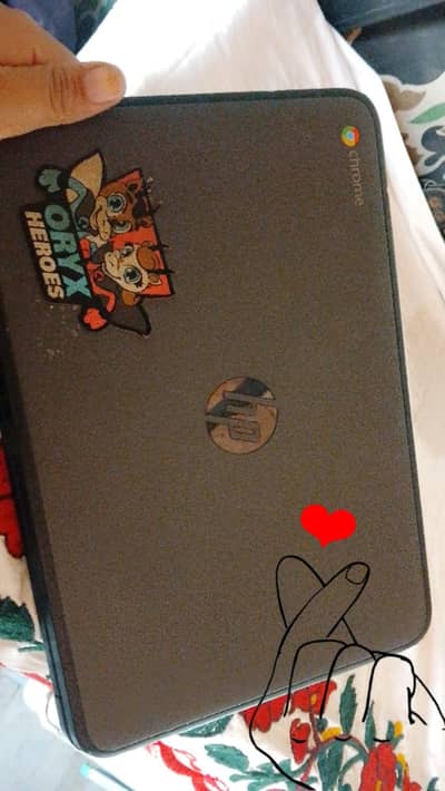 Chromebook use condition 10 by 10 battery health 96 hai good condition