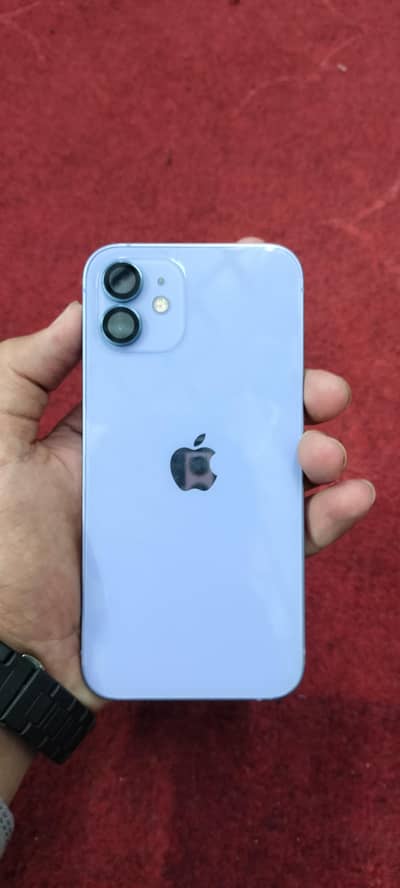 Apple iPhone 12