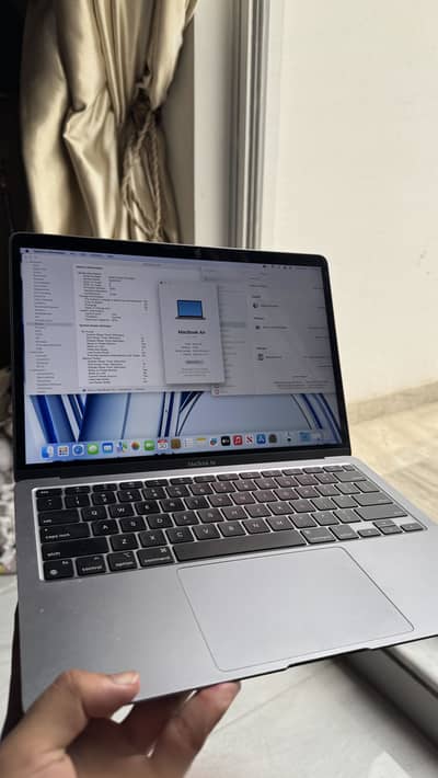 Macbook M1 Air