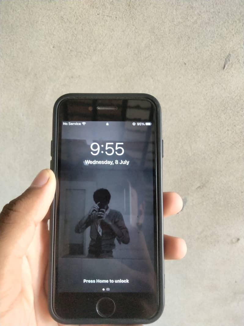 Apple iPhone 7 4