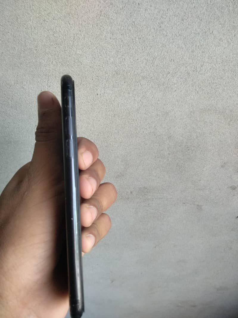 Apple iPhone 7 6