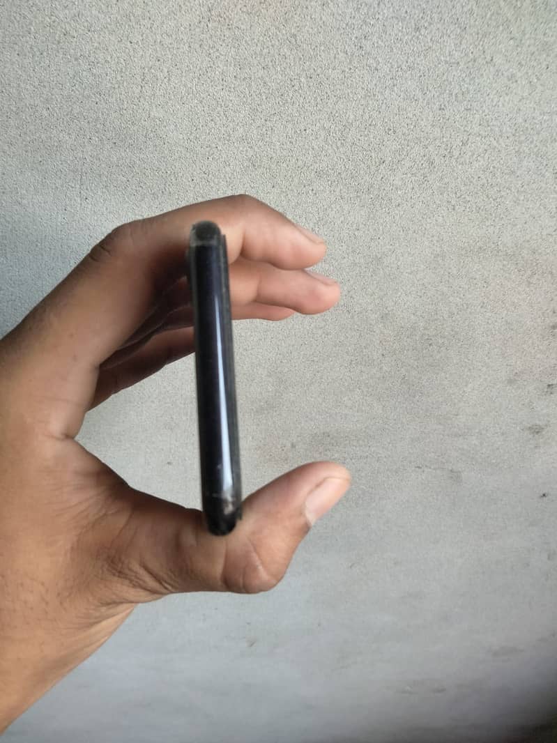 Apple iPhone 7 7