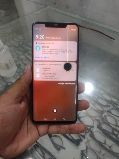 Huawei mate 20 pro 6/128 dot or line