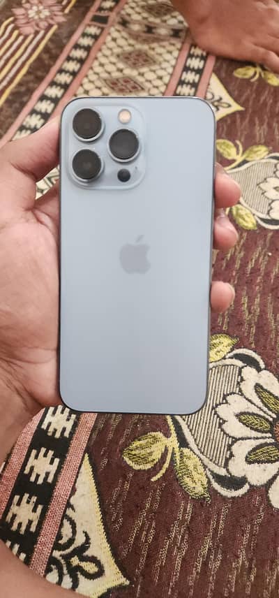 Apple iPhone 13 Pro