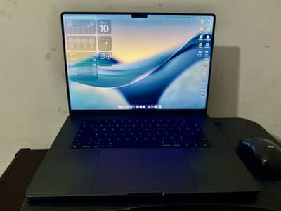 2023 16-inch MacBook M3 Pro, 36GB/512GB, Black, in good condition