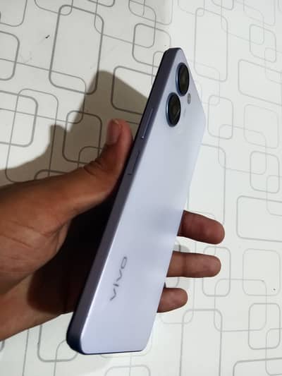Vivo Y05