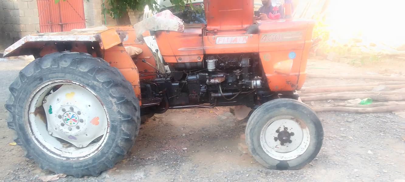 tractor 5