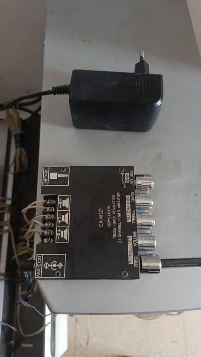 amplifier best 100 one base and 50 50 word 2, speaker