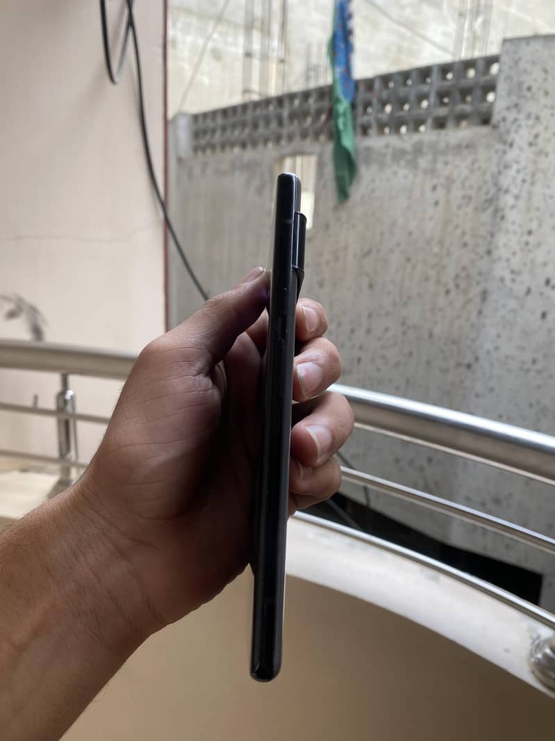 Google Pixel 6 Pro 2