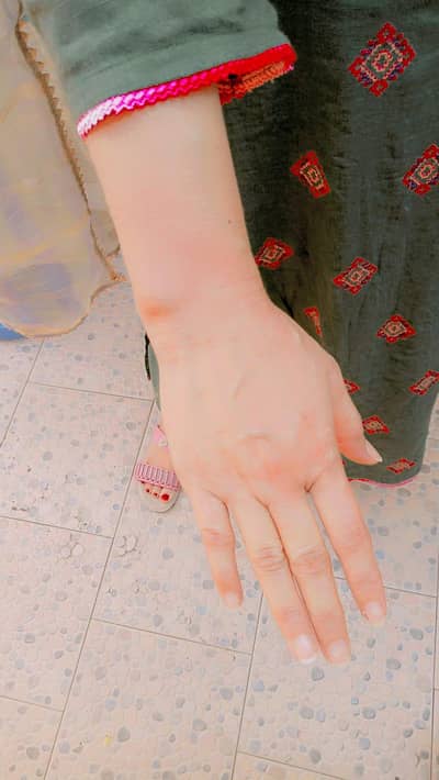 humin couple ki job cahiya 03018045545 contact here