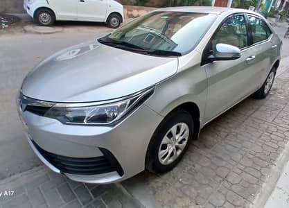 TOYOYA COROLLA XLI 2019