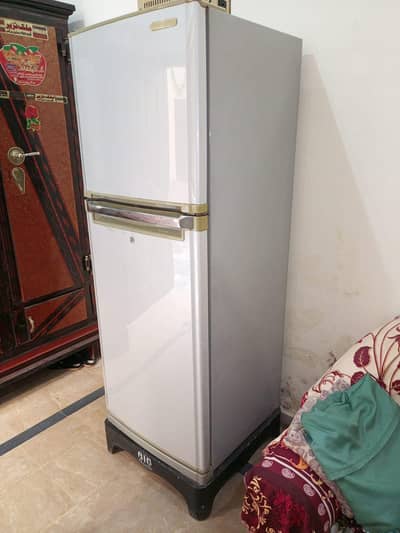Orient refrigerator