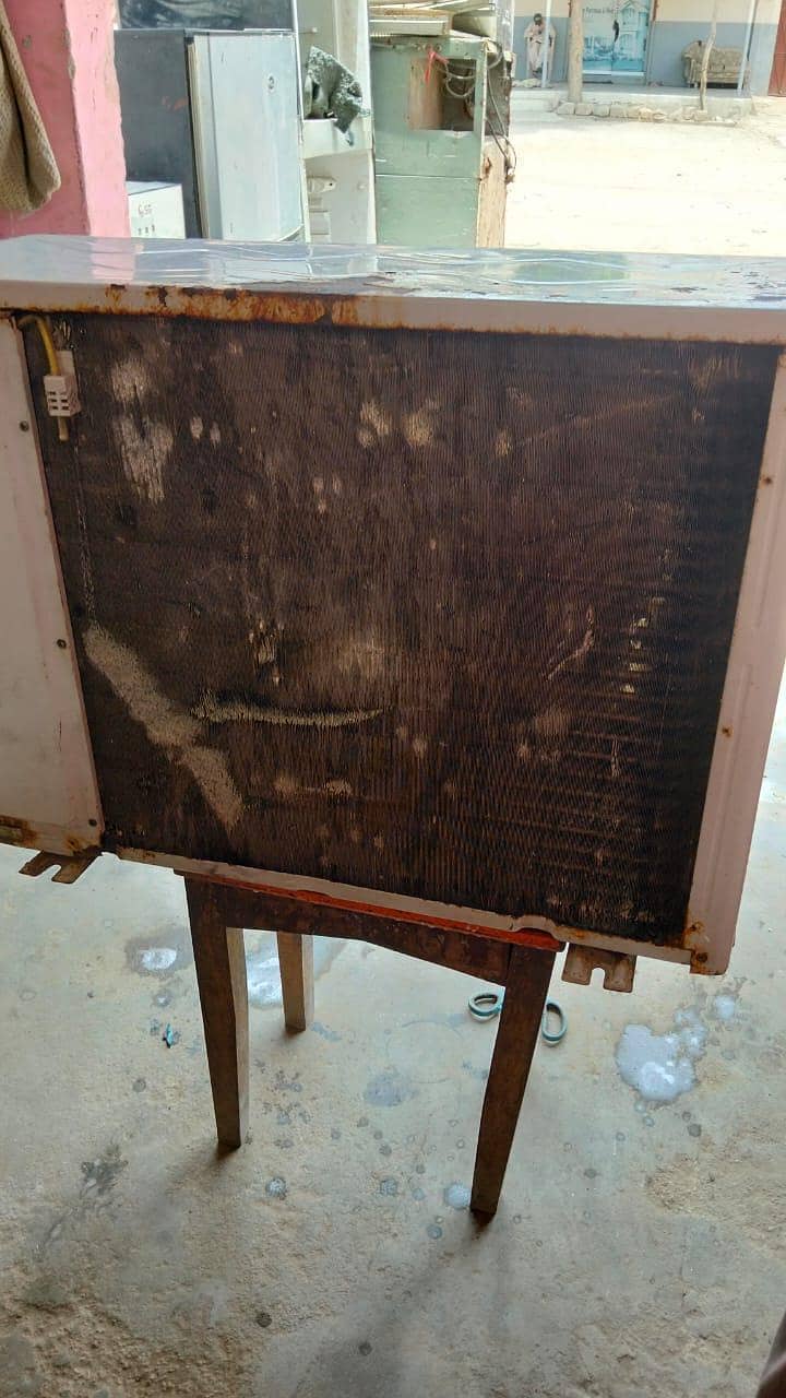 used AC 4