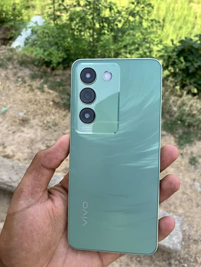 Vivo Y100
