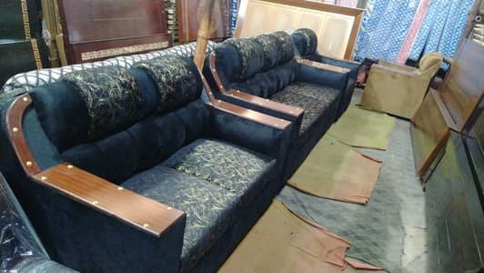 Sofa selling