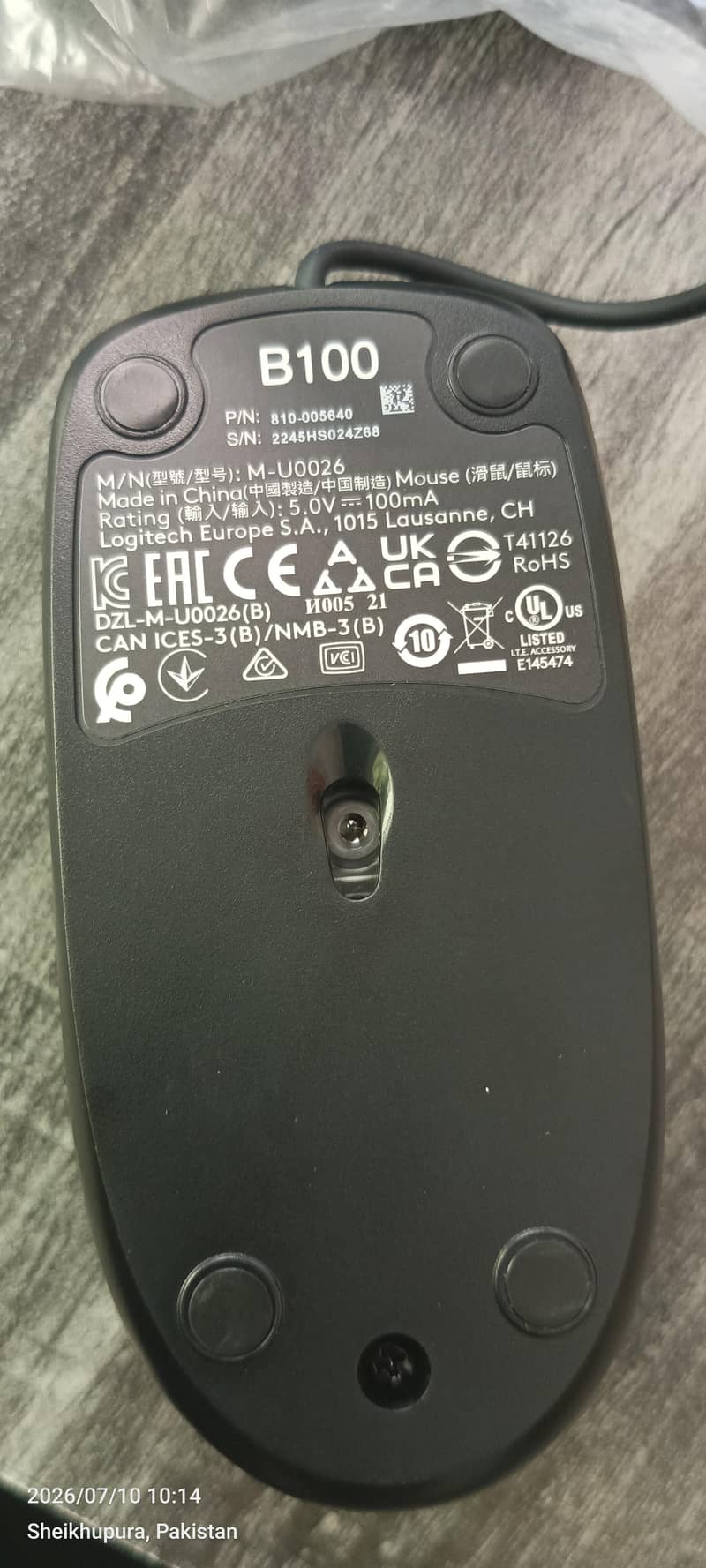 Logitech B100 4