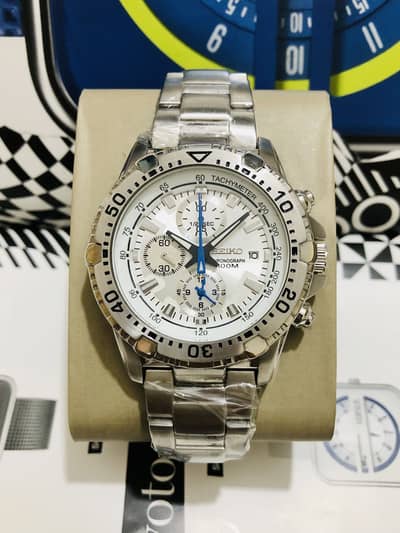 SEIKO-CHRONO MODEL-NEW & ORIGINAL WATCH-CITIZEN TISSOT CASIO ARMANI