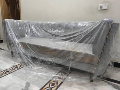 Seven seater Sofa set bilkul new condition ha not used