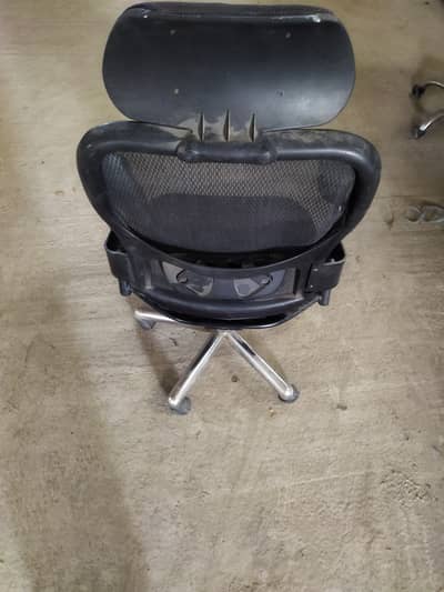 Used office chair in good condition